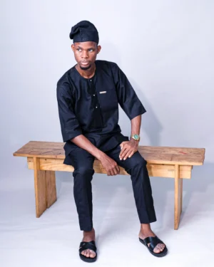 Black 2/4 Sleeves Buba and Sokoto